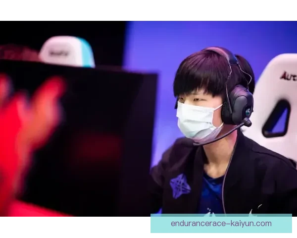 吴曦近期状态回暖，足球影响力持续受到关注